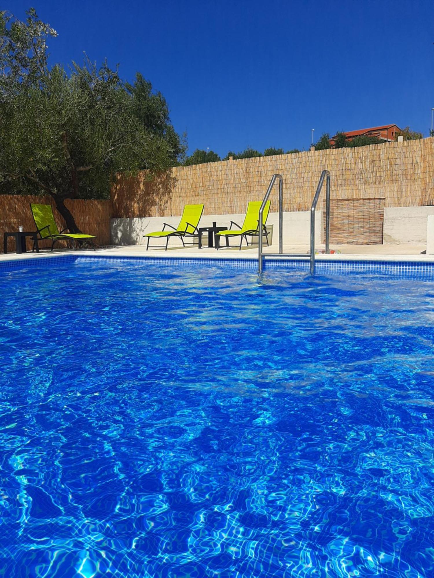 Apartments Vuk Поседарье Екстериор снимка