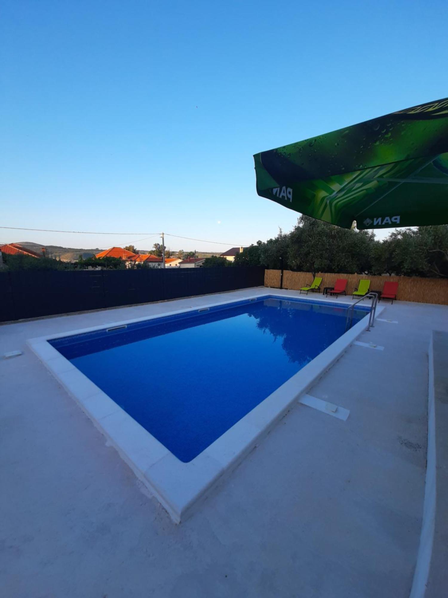 Apartments Vuk Поседарье Екстериор снимка