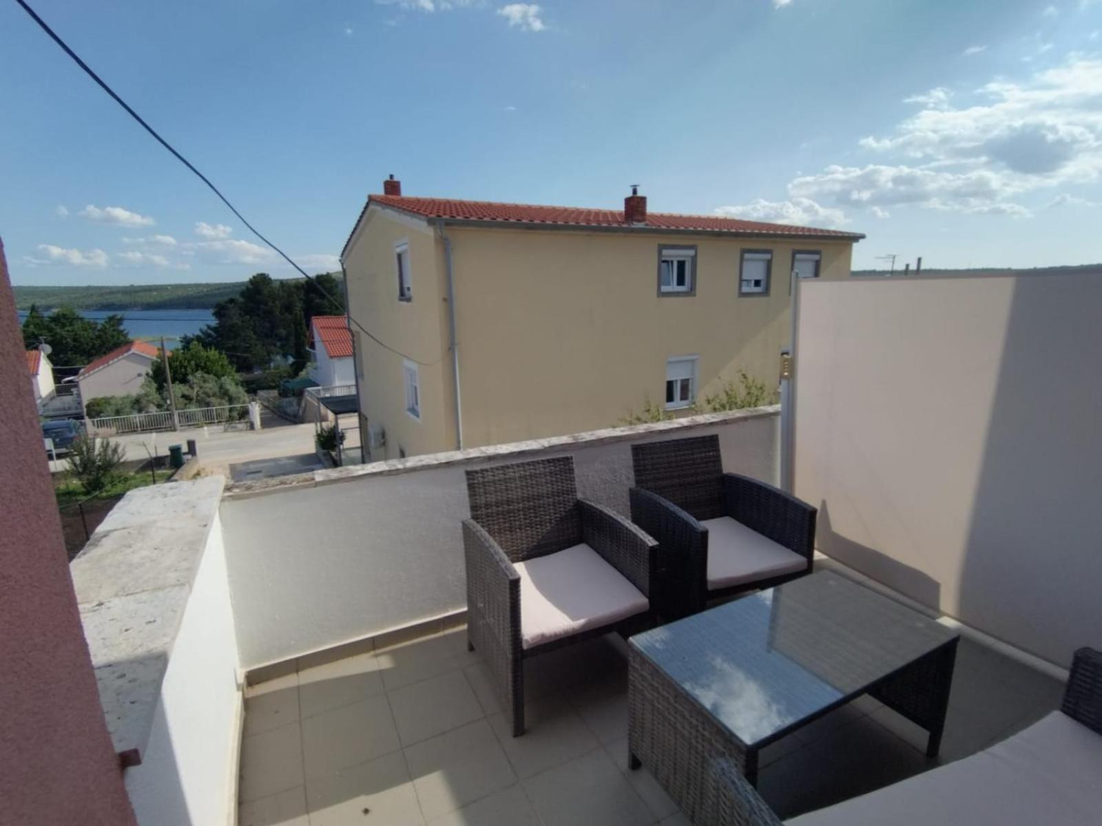Apartments Vuk Поседарье Екстериор снимка