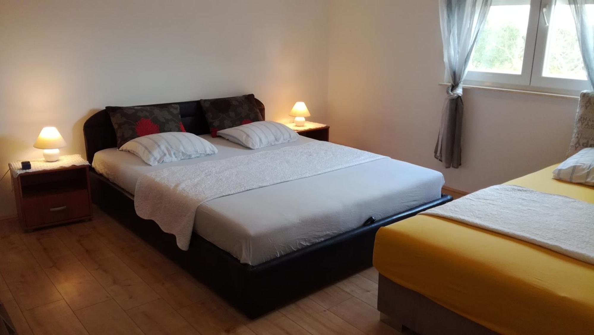 Apartments Vuk Поседарье Стая снимка
